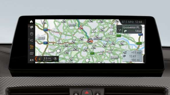 Realiu laiku gaunama eismo informacija, BMW X2 M35i (F39) Realiu laiku gaunama eismo informacija, RTTI BMW X2 M35i (F39) interjeras