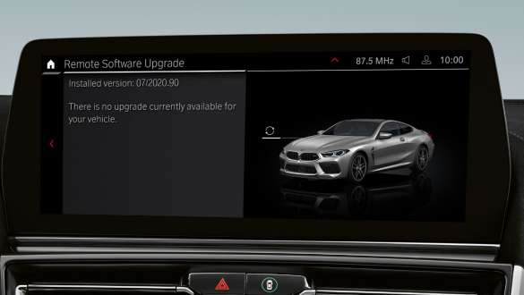Nuotolinio programinės įrangos atnaujinimo funkcija BMW 8 serijos Gran kupė M automobiliai F93 LCI Facelift 2022 BMW 8 serijos Gran kupė M automobiliai F93 LCI Facelift 2022 nuotolinio programinės įrangos atnaujinimo funkcija valdymo ekranas